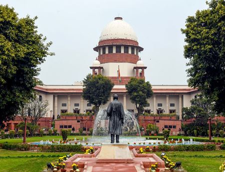 कृष्ण जन्मभूमि मामला: सुप्रीम कोर्ट ने 15 मुकदमों को समाहित करने के आदेश के खिलाफ याचिका का निपटारा किया